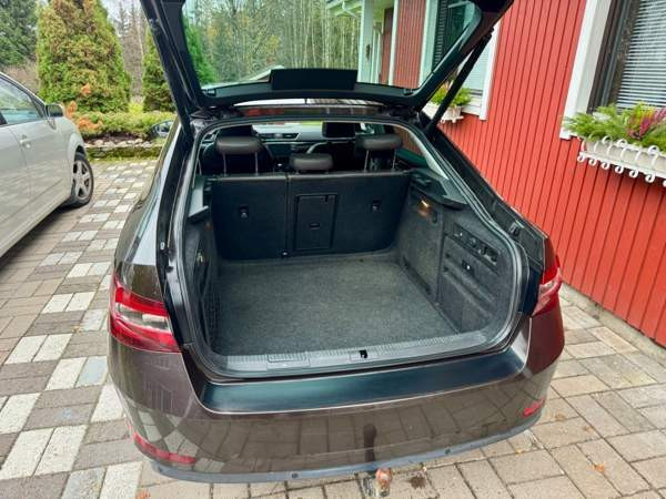 Skoda Superb Ювяскюля - изображение 6
