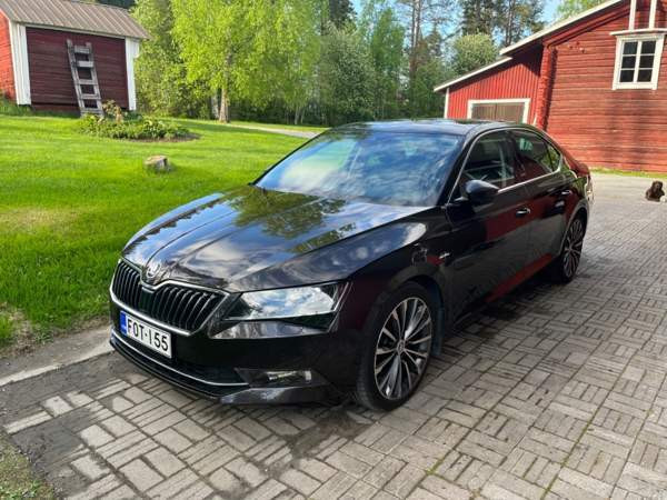 Skoda Superb Ювяскюля - изображение 1
