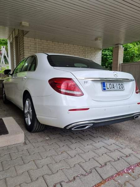 Mercedes-Benz E Turtkul - valokuva 7