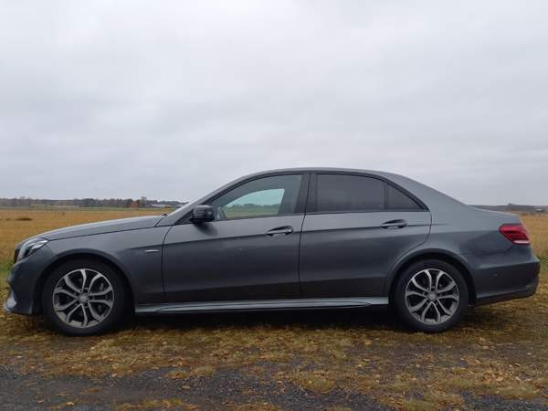 Mercedes-Benz E Vimpeli - изображение 3