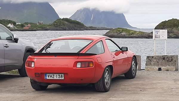 Porsche 928 Lieto – foto 1