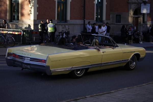 Buick Electra Kemin - valokuva 2