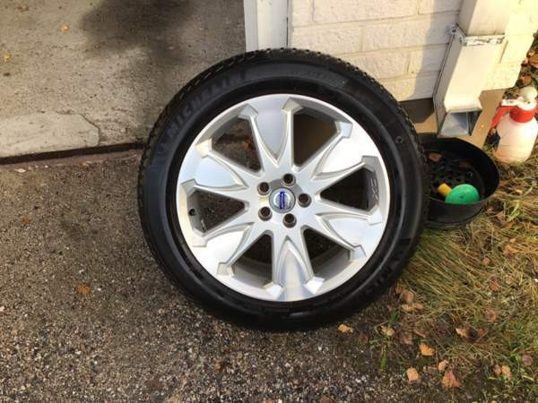 Volvo XC60 Viitasaari - valokuva 8