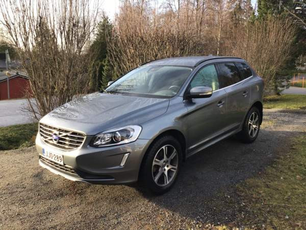 Volvo XC60 Viitasaari - valokuva 2