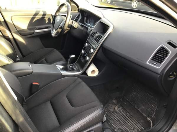 Volvo XC60 Viitasaari - valokuva 6