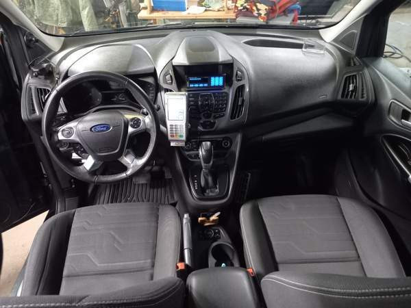 Ford Tourneo Connect Рованиеми - изображение 3