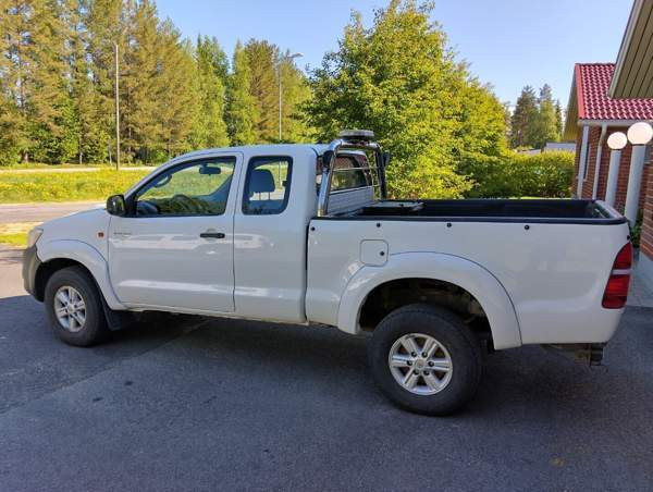 Toyota Hilux Haukipudas - valokuva 1