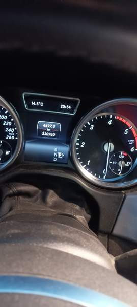 Mercedes-Benz ML Kaavi - valokuva 8