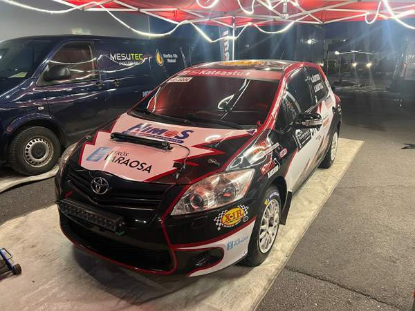 Toyota Auris Йямся - изображение 6