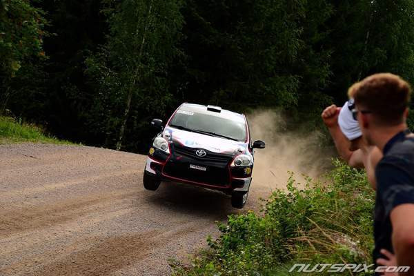 Toyota Auris Йямся - изображение 1