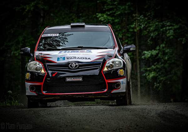 Toyota Auris Йямся - изображение 3