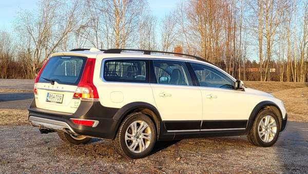 Volvo XC70 Ulvila - valokuva 3