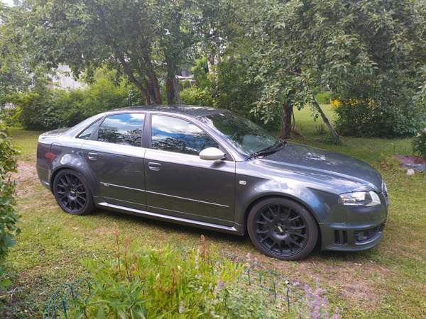 Audi RS4 Vantaa - valokuva 1