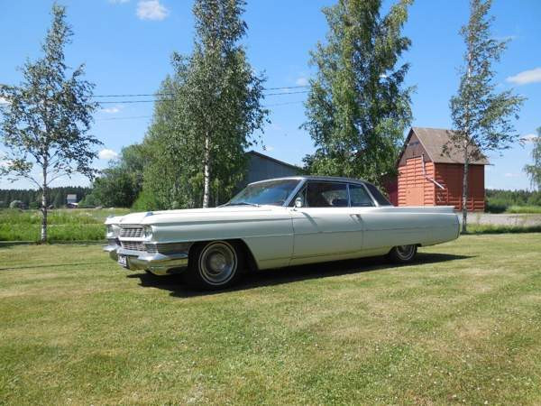 Cadillac De Ville Punkalaidun - изображение 4