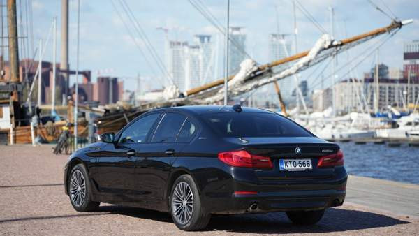 BMW 530 Helsinki - photo 1