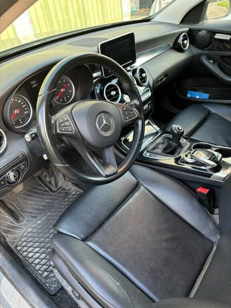 Mercedes-Benz C Parkano - valokuva 7