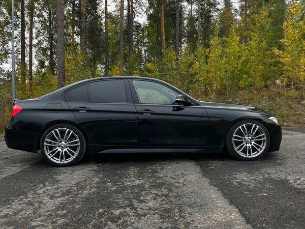 BMW 330 Савонлинна - изображение 4