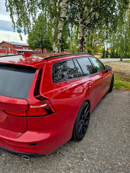 Volvo V60 Сейняйоки - изображение 2