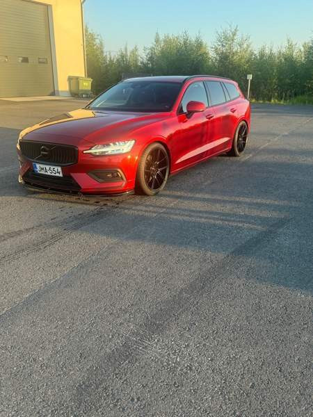 Volvo V60 Сейняйоки - изображение 3