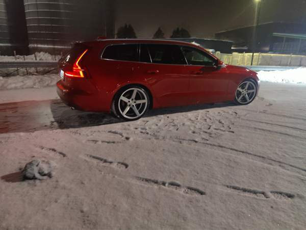 Volvo V60 Сейняйоки - изображение 7