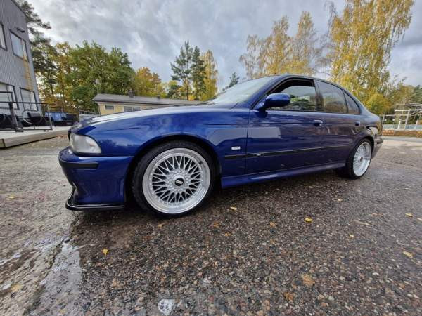 BMW M5 Raasepori - valokuva 2
