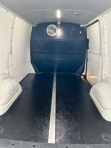 Volkswagen Transporter Jyvaeskylae - photo 4