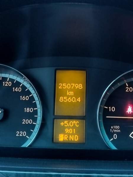 Mercedes-Benz Viano Kiuruvesi - valokuva 8