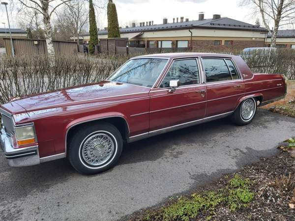 Cadillac Fleetwood Järvenpää - valokuva 7
