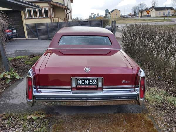 Cadillac Fleetwood Järvenpää - valokuva 8