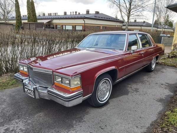 Cadillac Fleetwood Järvenpää - valokuva 3