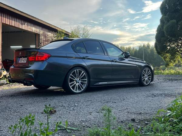 BMW 335 Mänttä-Vilppula - valokuva 4