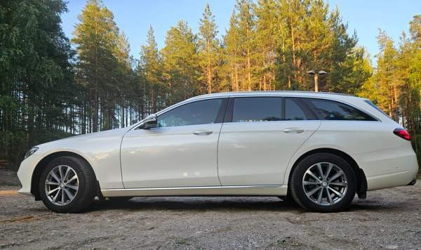 Mercedes-Benz E Хювинкяя - изображение 8