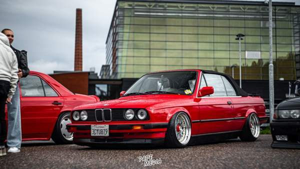 BMW 325 Lapinlahti - изображение 4