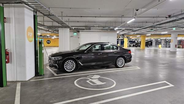 BMW 530 Tuusula - valokuva 1