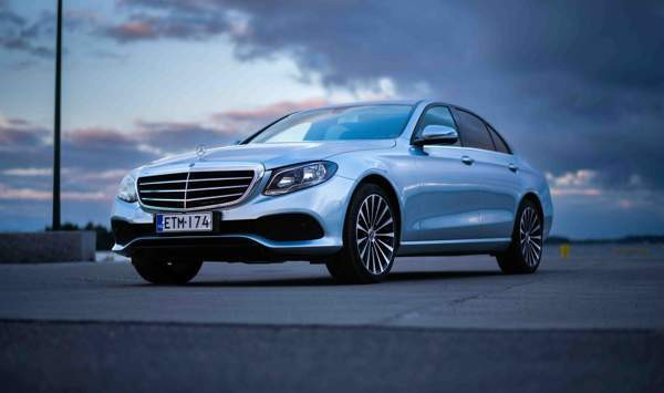 Mercedes-Benz E Espoo - valokuva 4
