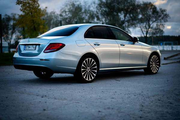 Mercedes-Benz E Espoo - valokuva 2