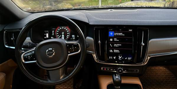 Volvo S90 Luoto - изображение 7
