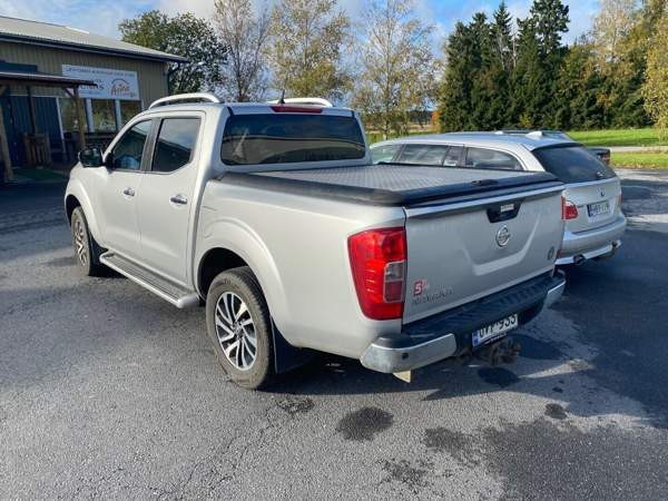 Nissan Navara Vantaa - valokuva 3