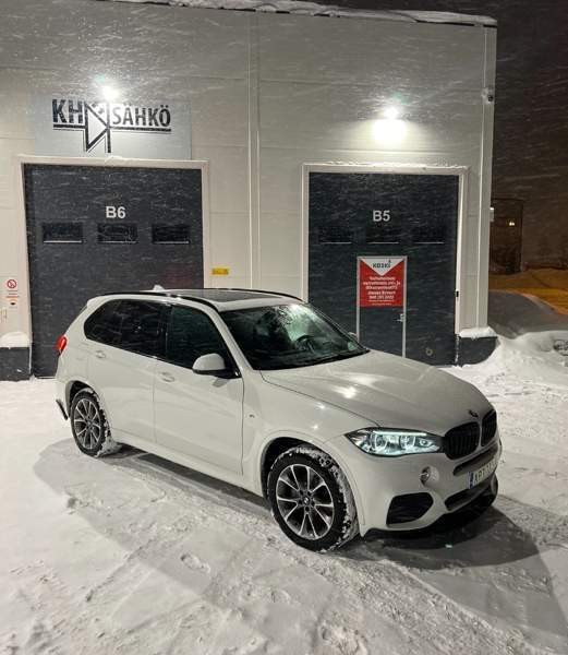 BMW X5 Kuopio - valokuva 5