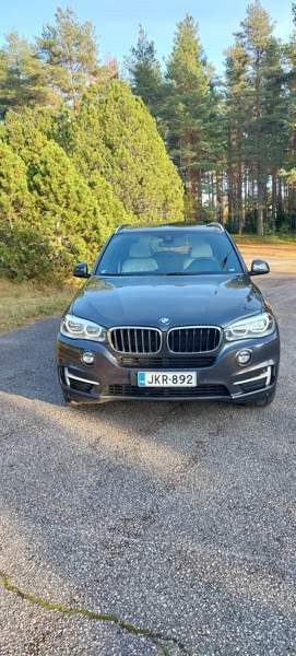 BMW X5 Sarov - valokuva 2