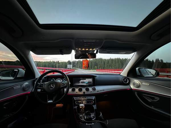 Mercedes-Benz E Glebychevo - valokuva 8