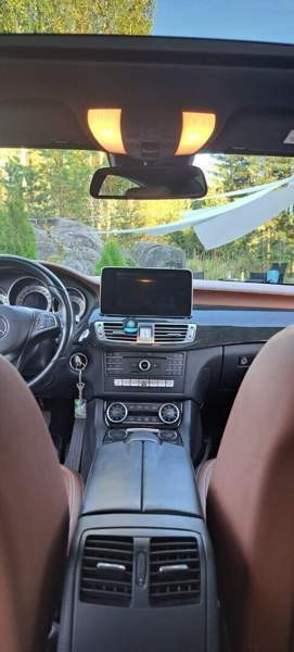 Mercedes-Benz CLS Virrat - valokuva 6