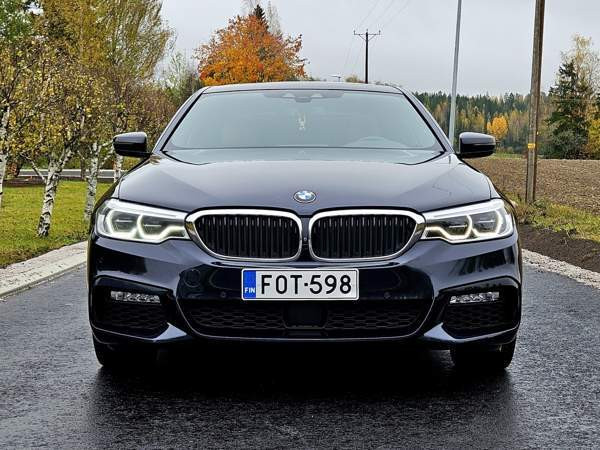 BMW 530 Glebychevo - valokuva 2