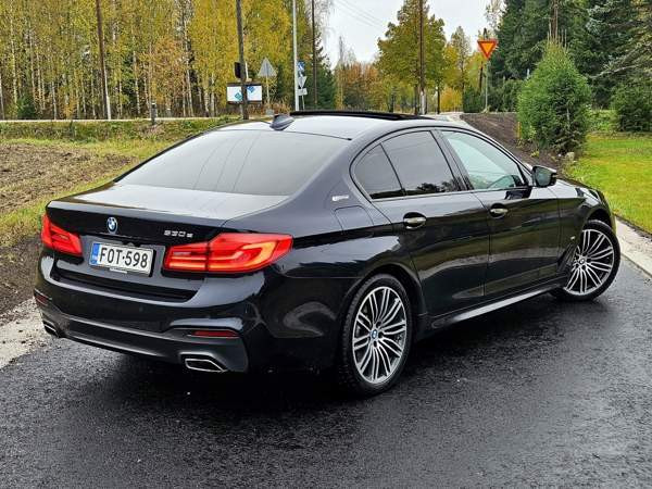 BMW 530 Glebychevo - valokuva 4