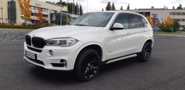 BMW X5 Валкеакоски - изображение 1