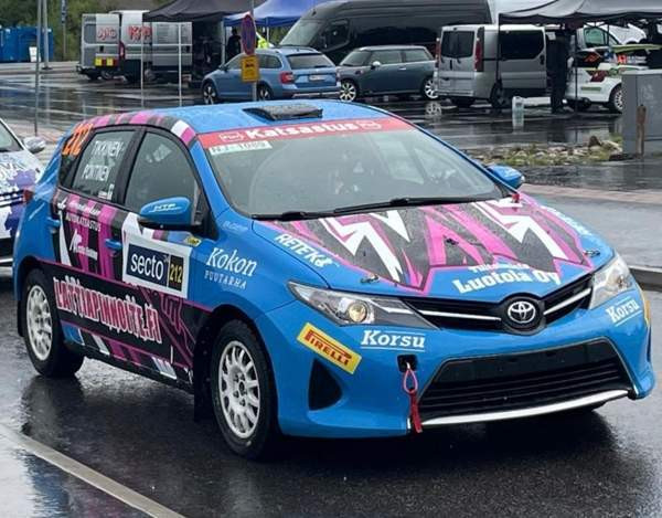 Toyota Auris Äänekoski - valokuva 1