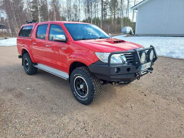 Toyota Hilux Pudasjärvi - valokuva 1