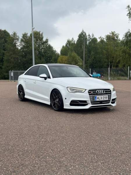 Audi S3 Chukotskiy Avtonomnyy Okrug - valokuva 1