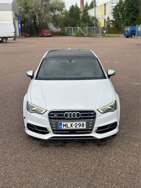 Audi S3 Chukotskiy Avtonomnyy Okrug - valokuva 2
