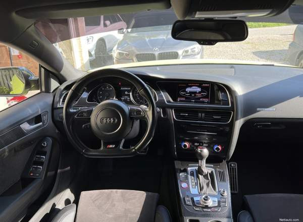 Audi S5 Glebychevo - valokuva 6